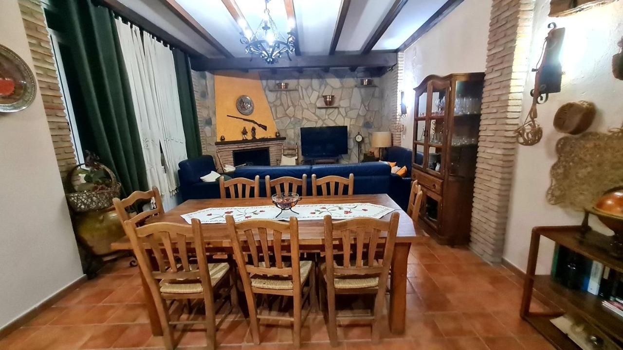El Alambique Lägenhet Cazorla Exteriör bild